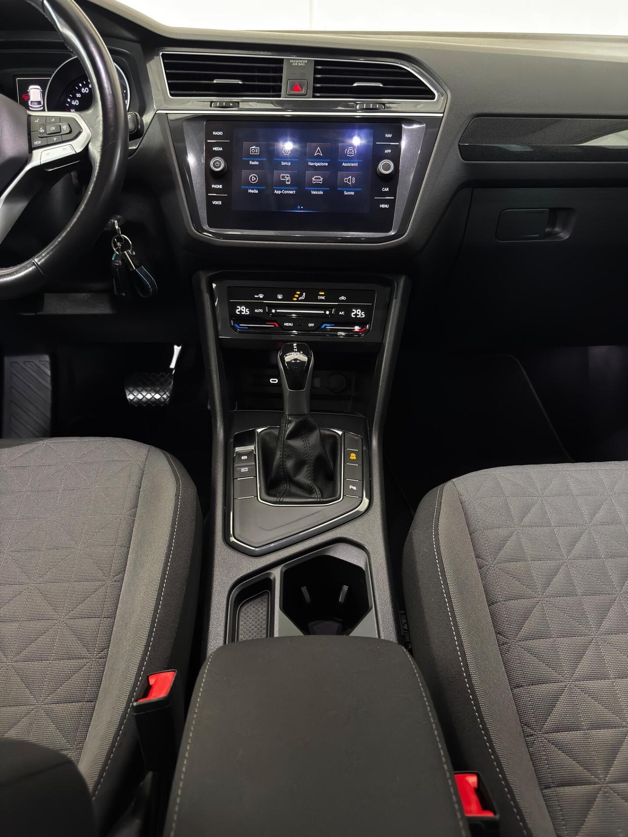 Volkswagen Tiguan 2.0 TDI 150 CV SCR DSG Elegance