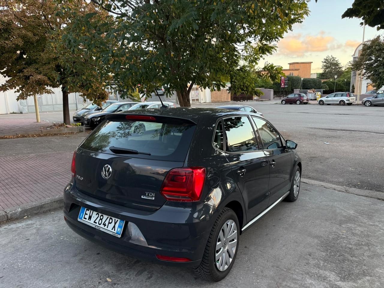 Volkswagen Polo 1..4 TDI. Km. NEOPATENTATI