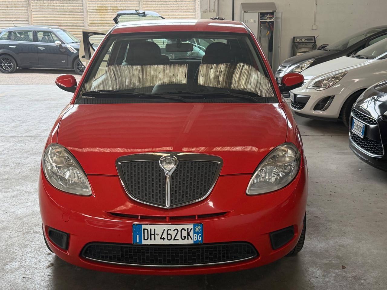 Lancia Ypsilon 1.2 Passion