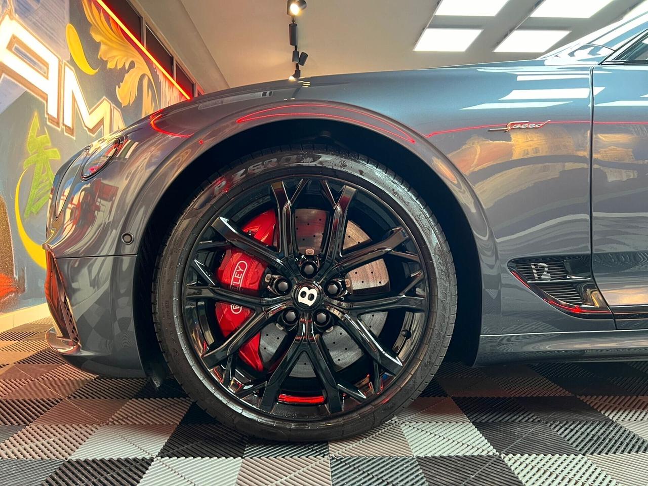 Continental GTC 6.0 W12 Speed 659cv auto (219)