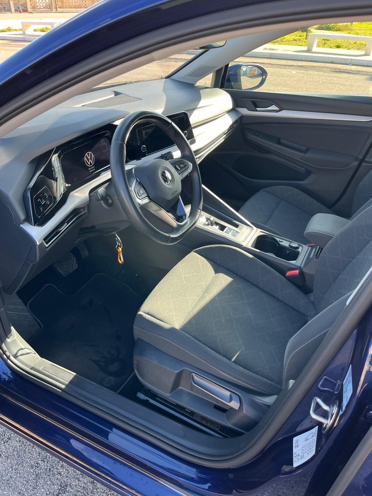 Volkswagen Golf 8 2.0 TDI DSG SCR Style