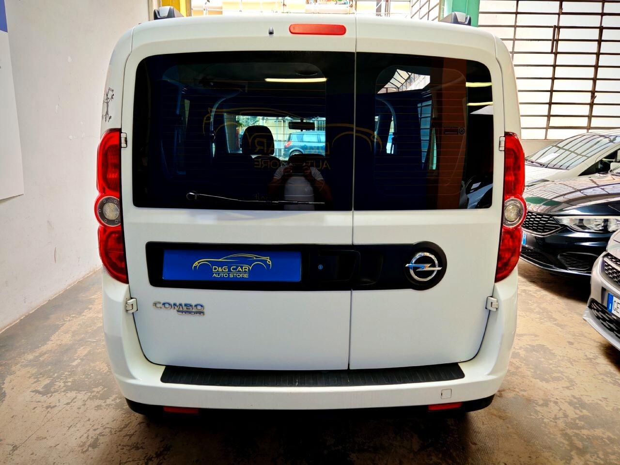 Opel Combo Tour 5 Posti 1.4