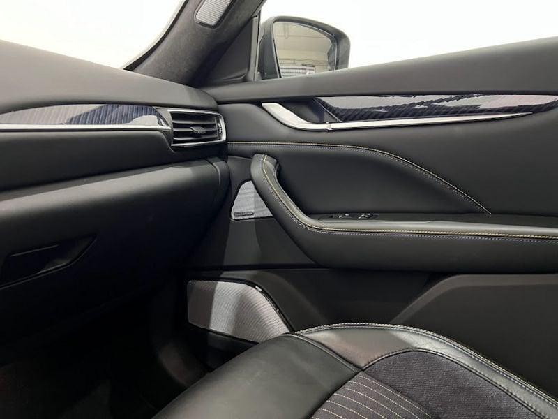 Maserati Levante 3.0 V6 430cv Modena Q4 auto