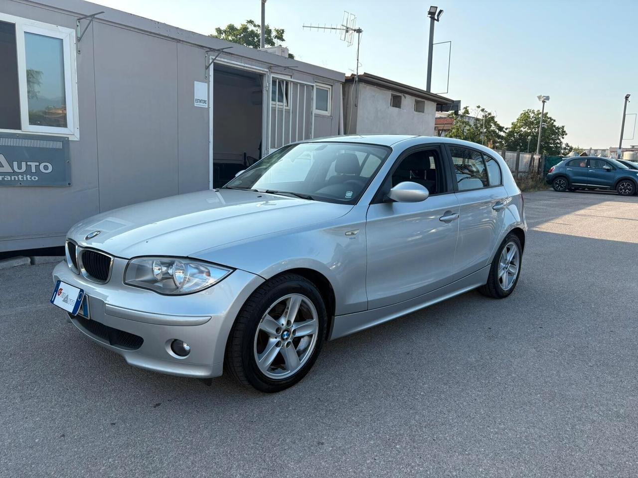Bmw 118 118d cat 5 porte Futura