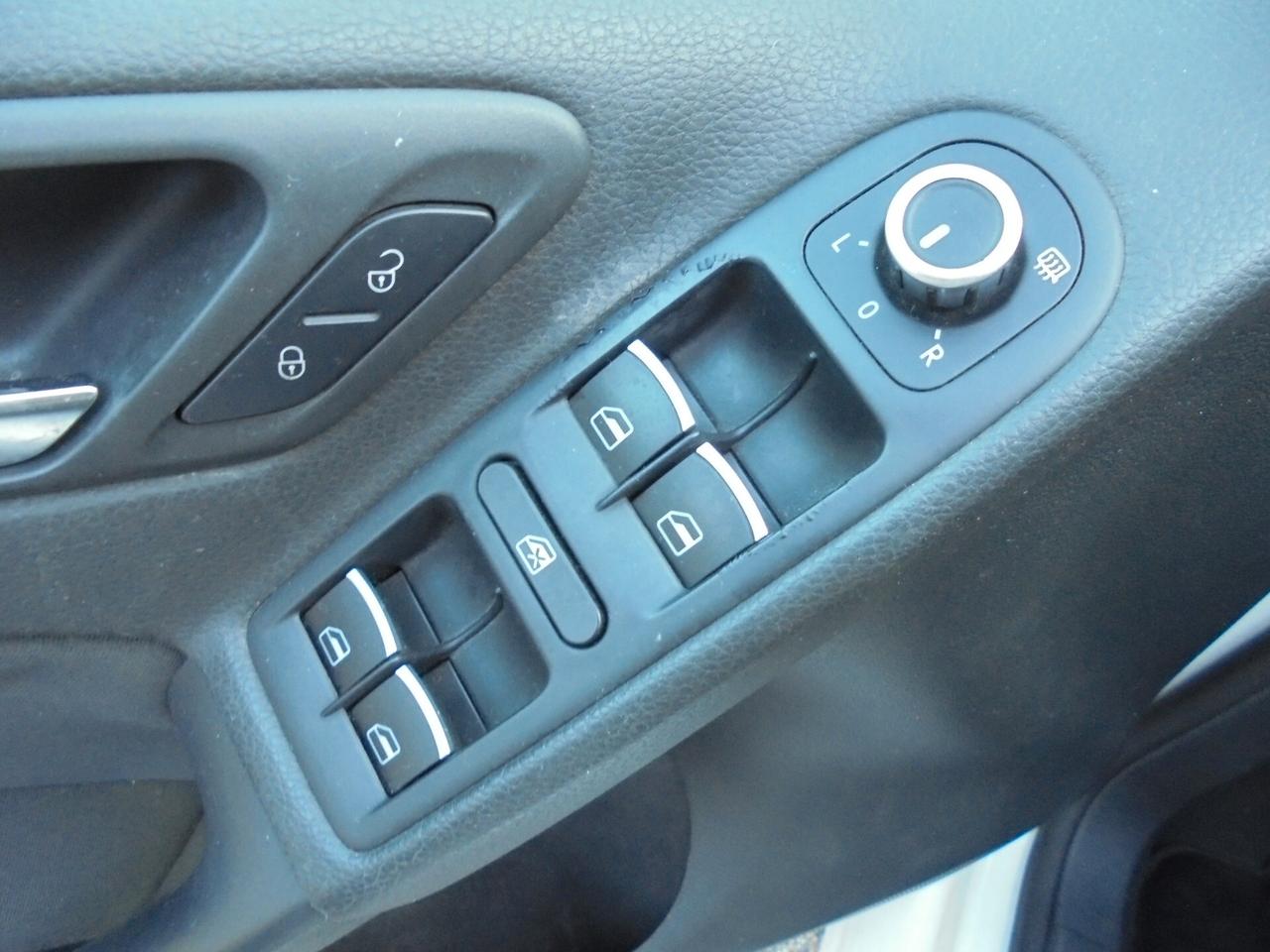 VOLKSWAGEN GOLF VI 2.0 TDI 110CV 5P HIGHLINE