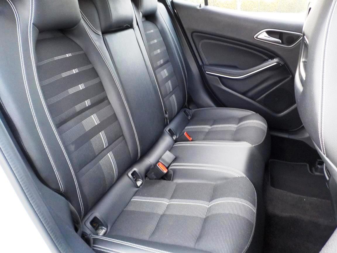 Mercedes-benz GLA 200 d Business