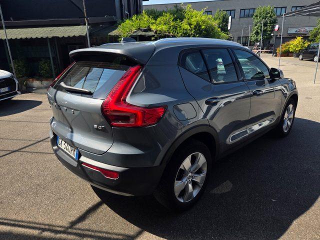 VOLVO XC40 B4 AWD automatico Plus