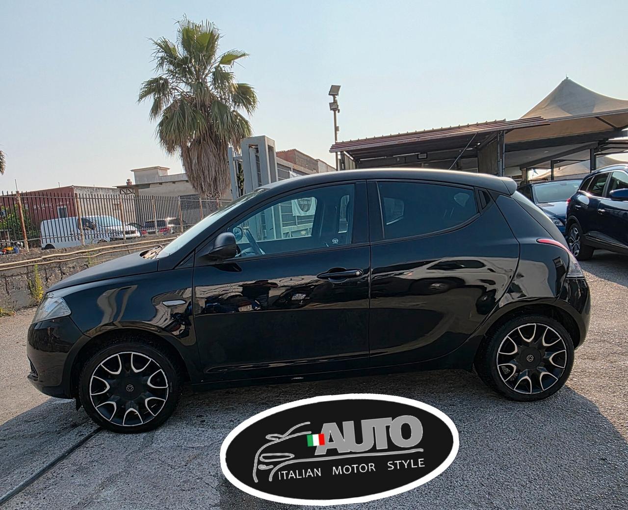 Lancia Ypsilon 1.3 MJT 16V 95 CV 5 porte S&S Platinum
