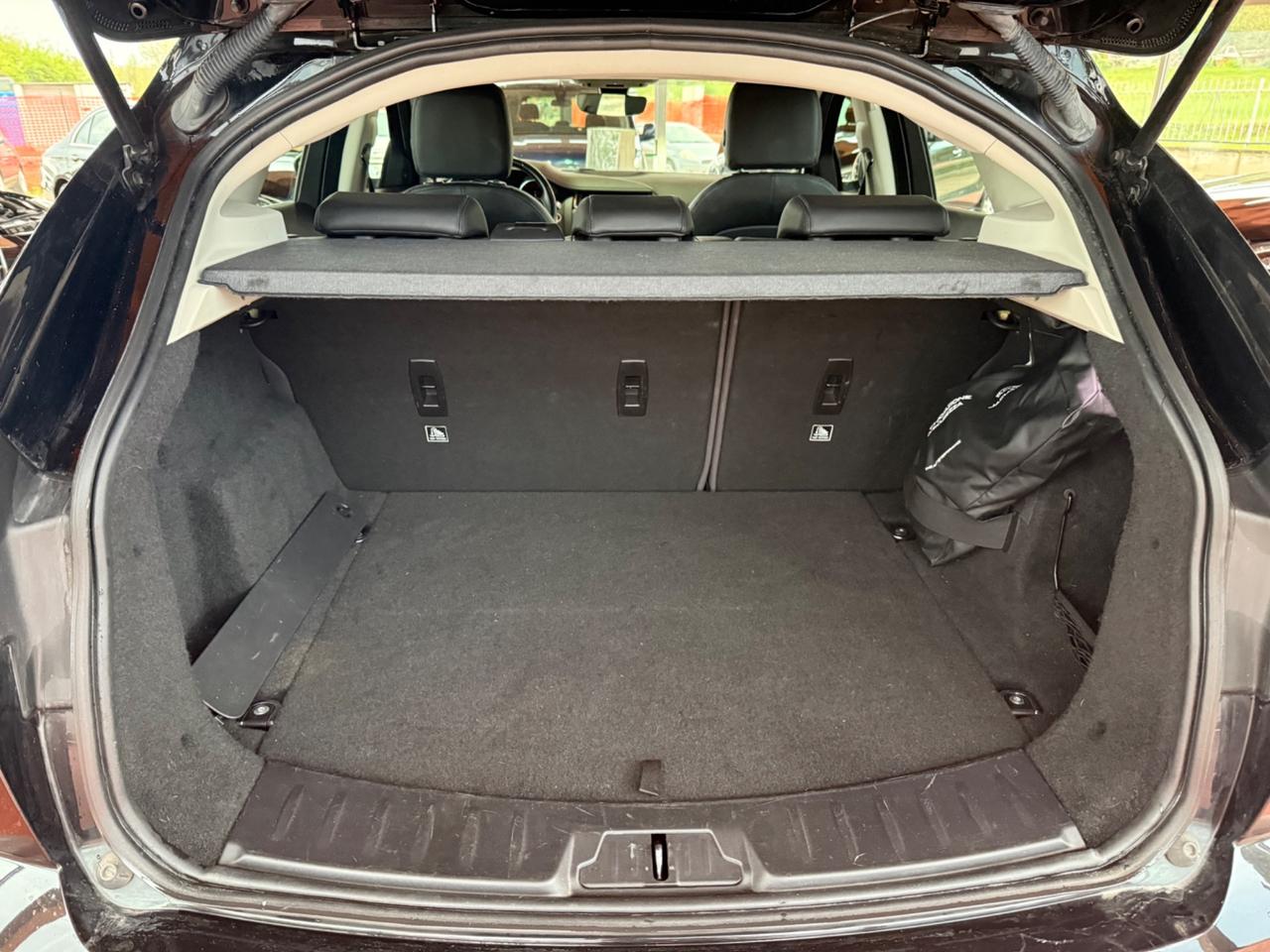 Jaguar E-Pace 2.0 Diesel - 4x4 - Automatico