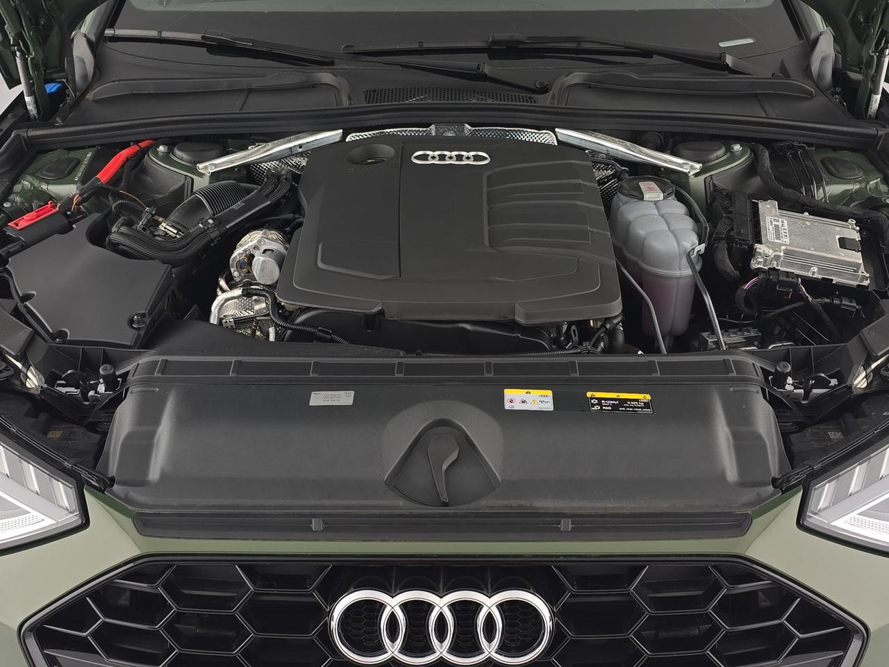 Audi A4 avant 40 2.0 tdi mhev s line edition 204cv s-tronic