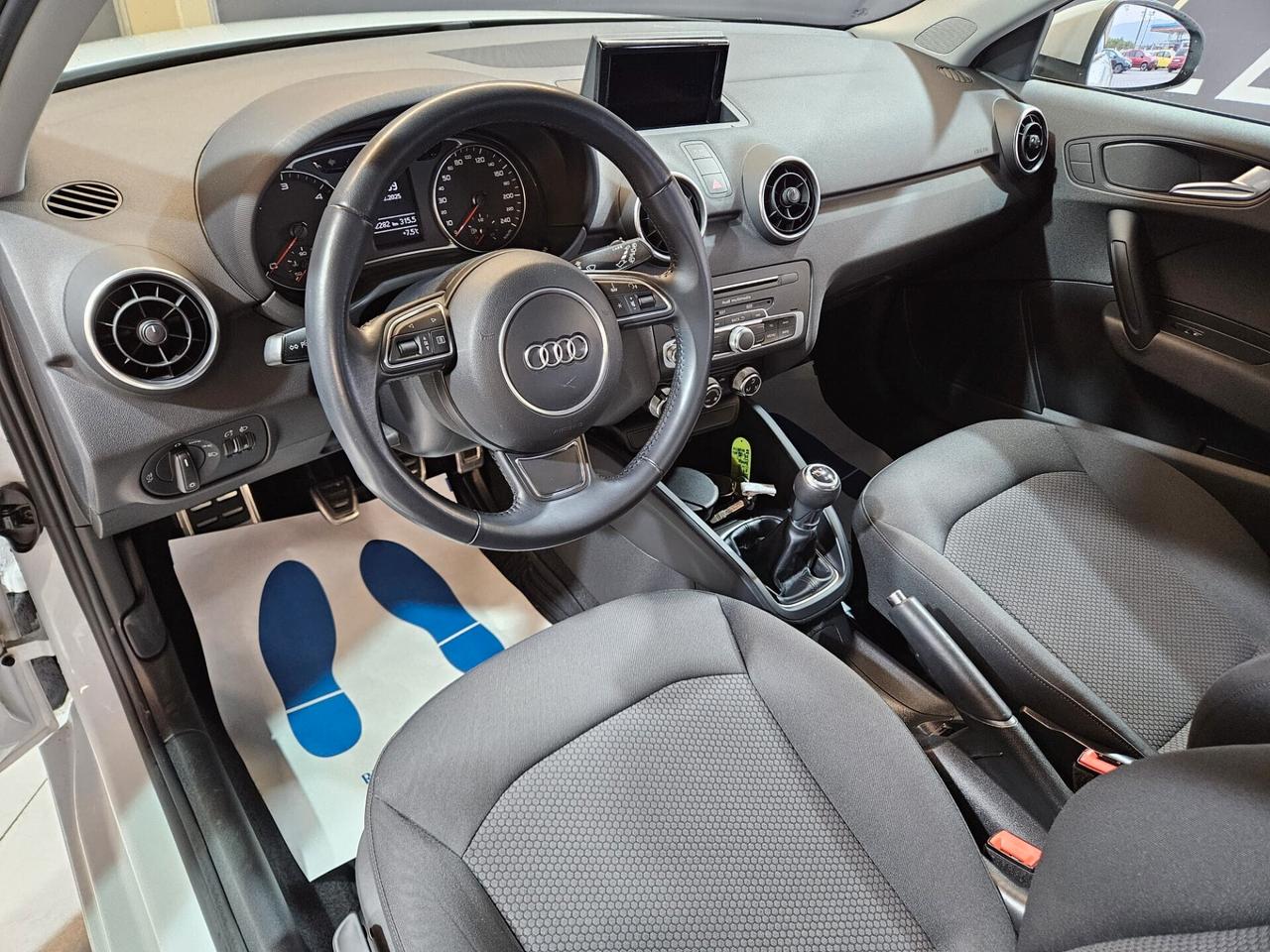 Audi A1 Sportback 1.4 tdi Metal ultra * NEOPATENTATI *