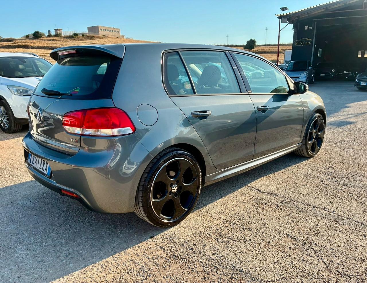 Volkswagen Golf 1.6 TDI DPF 5p. Highline Sportline