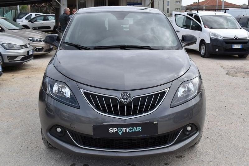 Lancia Ypsilon 1.0 FireFly 5 porte S&S Hybrid Platino