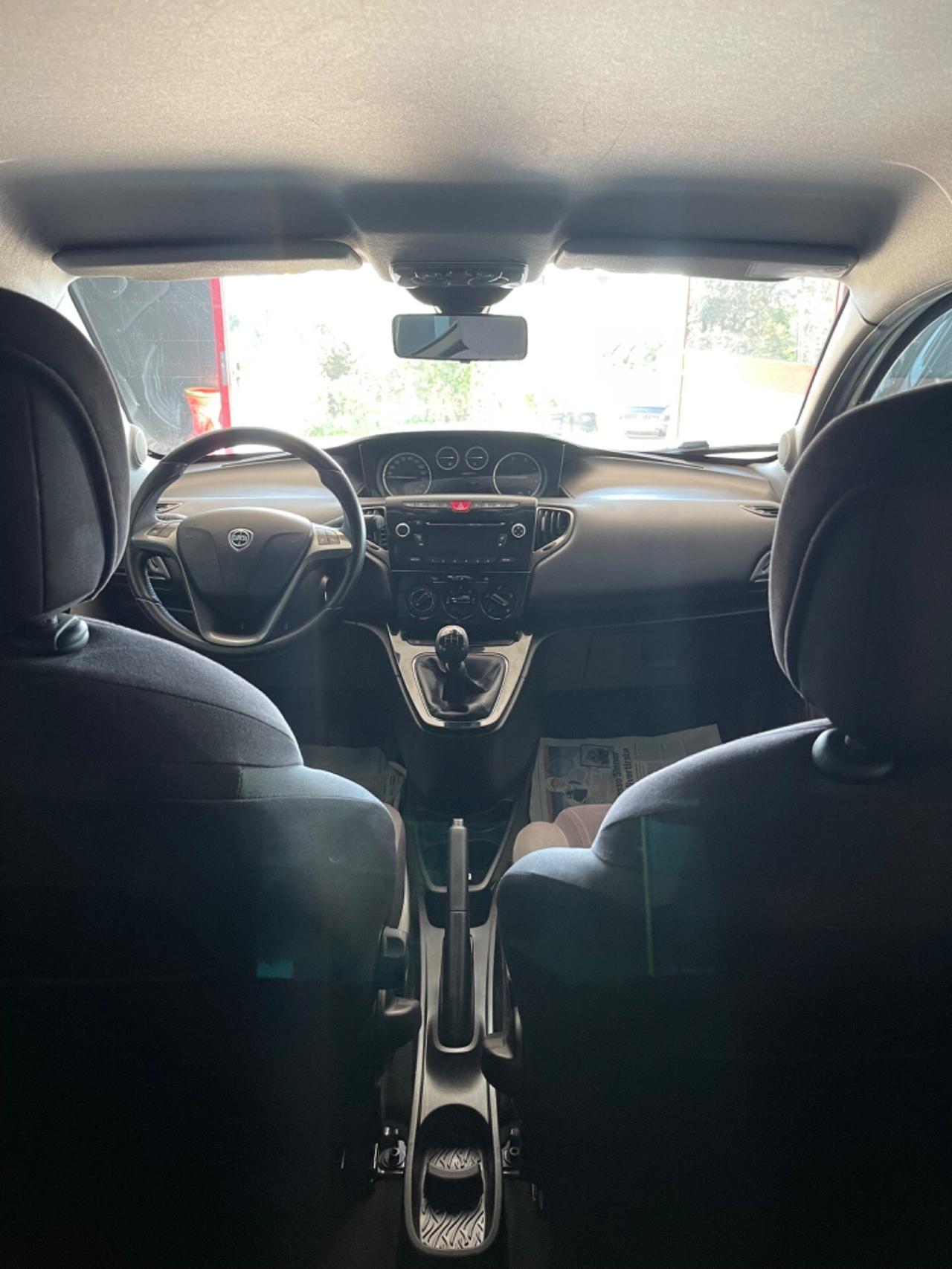 Lancia Ypsilon 1.3 MJT 16V 95 CV 5 porte S&S Gold