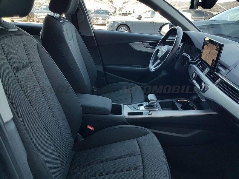 Audi A4 A4 Avant 30 2.0 tdi mhev Business Advanced 136cv s-tronic
