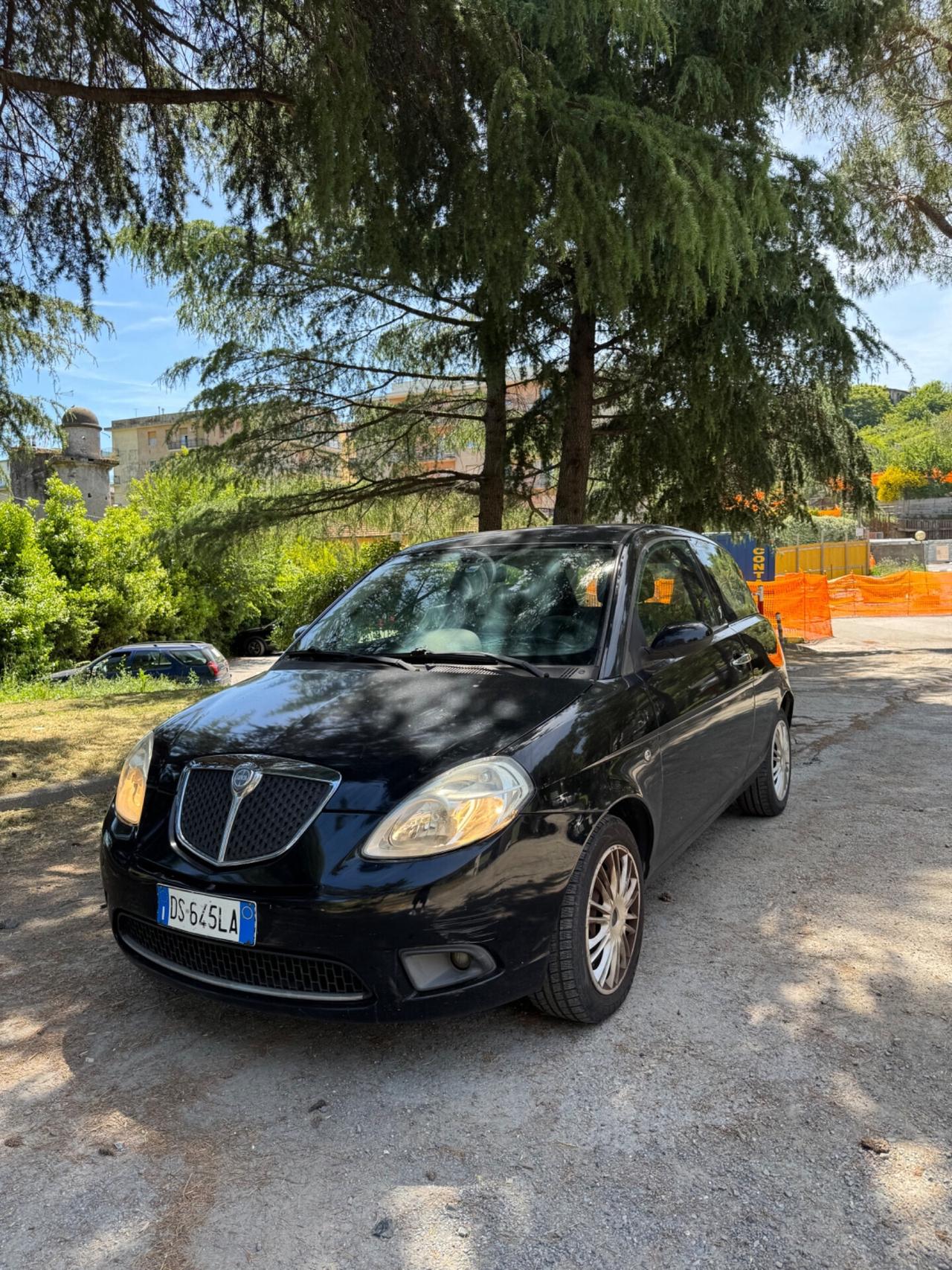 Lancia Ypsilon 1.2 Platino