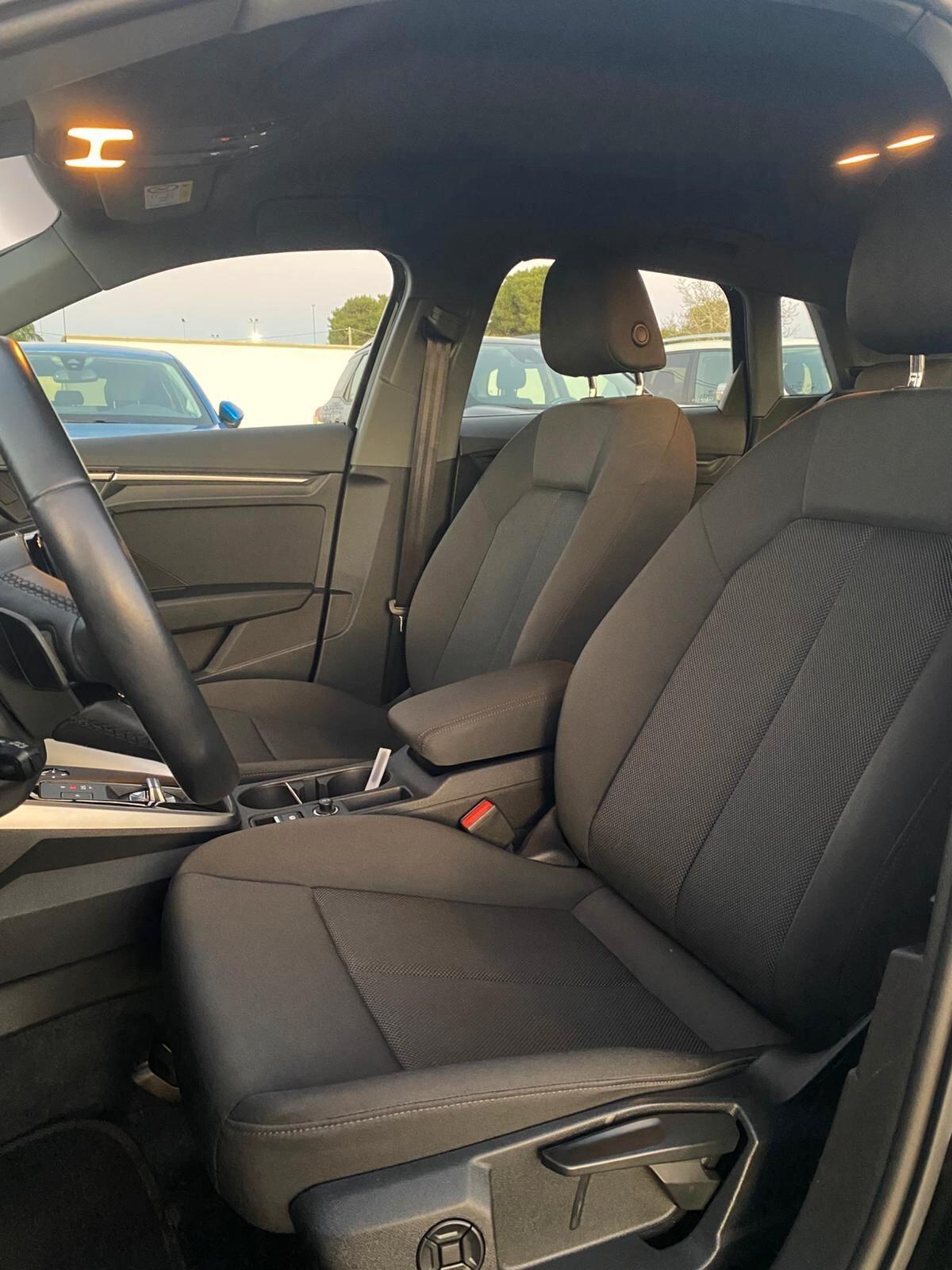 Audi A3 SPB 30 TDI Business Advanced