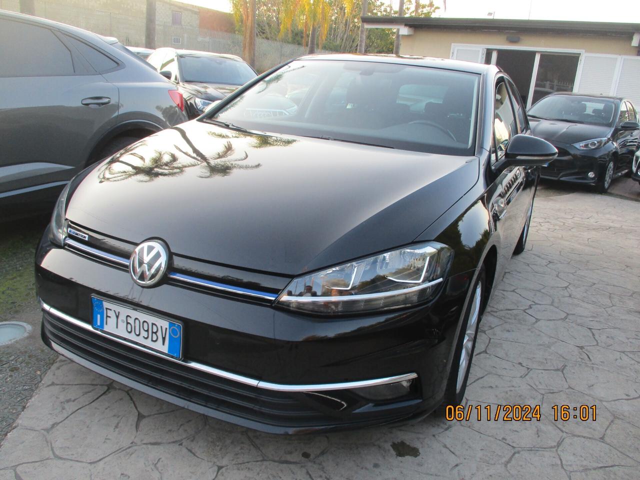 Volkswagen Golf 1.5 TGI DSG 5p. Trendline BlueMotion Technology