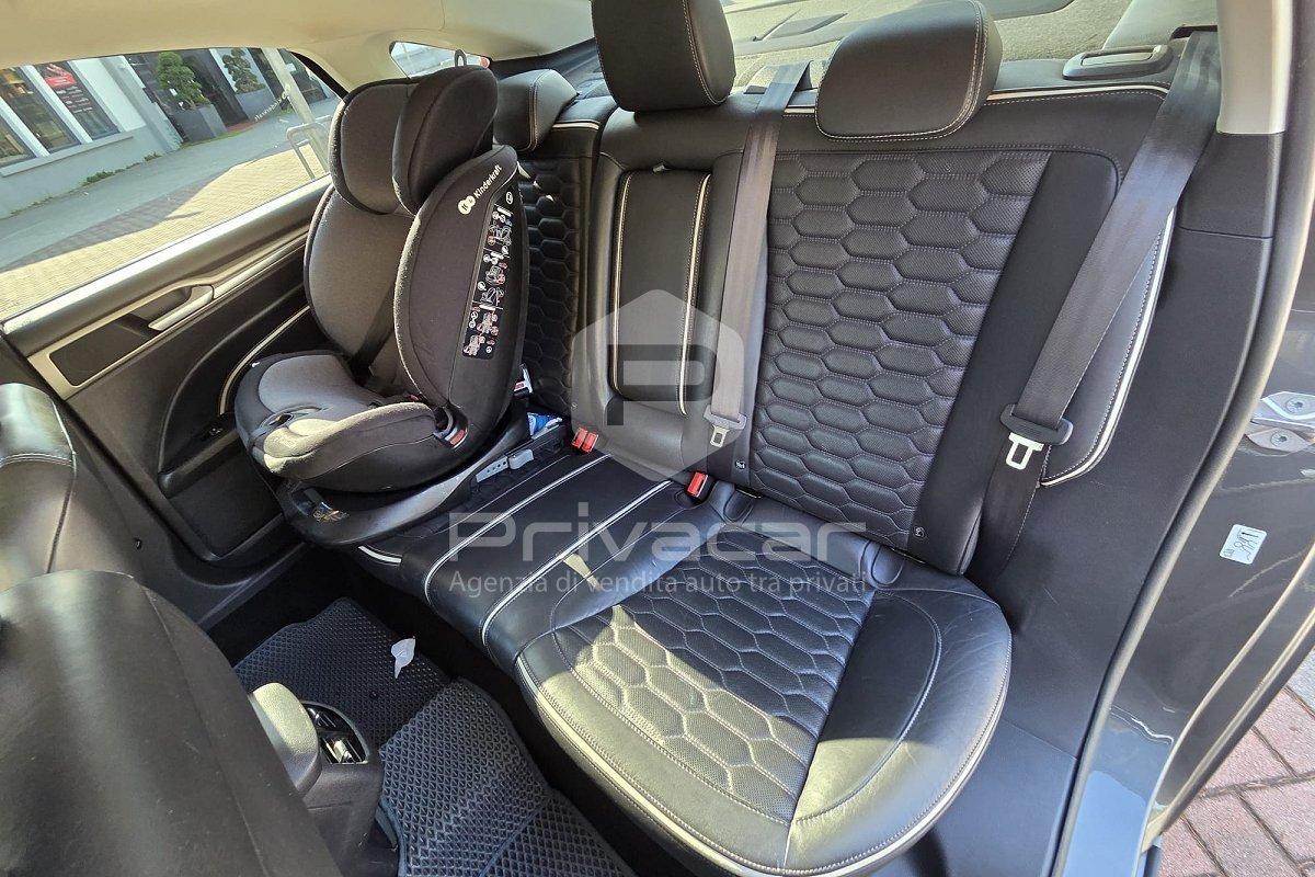 FORD Mondeo Full Hybrid 2.0 187 CV eCVT 4 porte Vignale