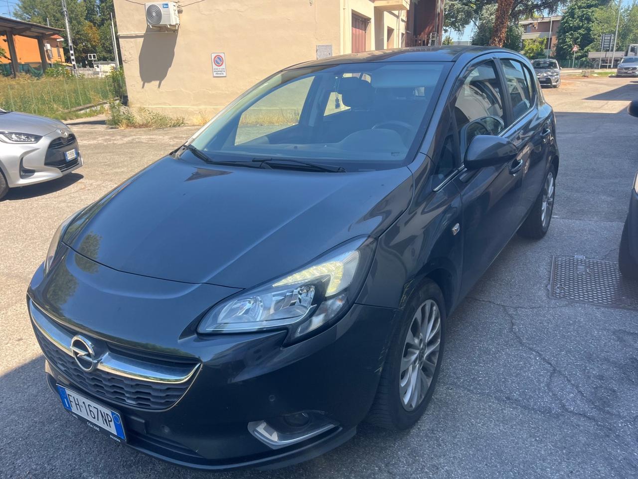 Opel Corsa 1.4 90CV GPL Tech 5 porte Advance