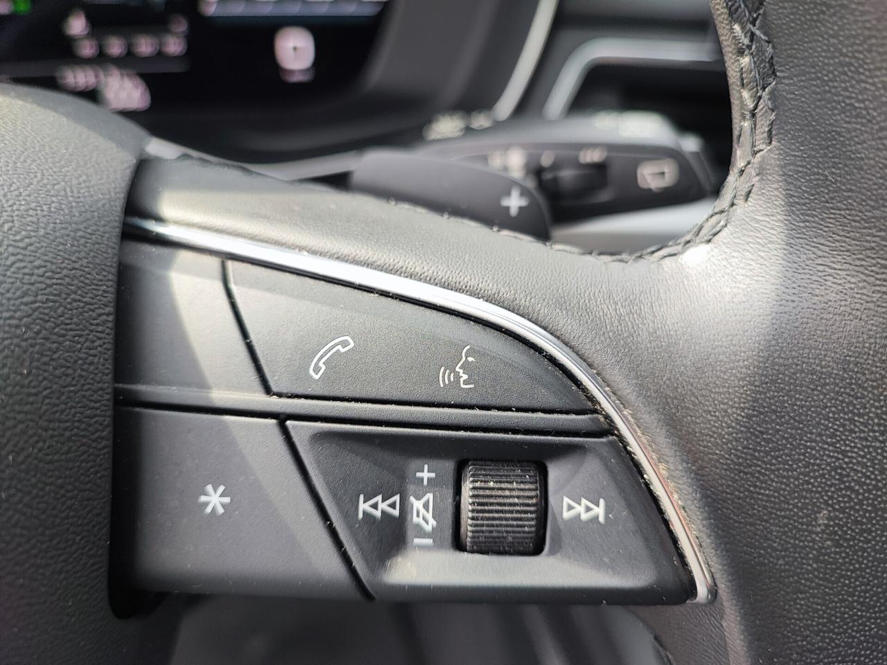 Audi A4 Avant 40 TDI quattro S tronic line edition