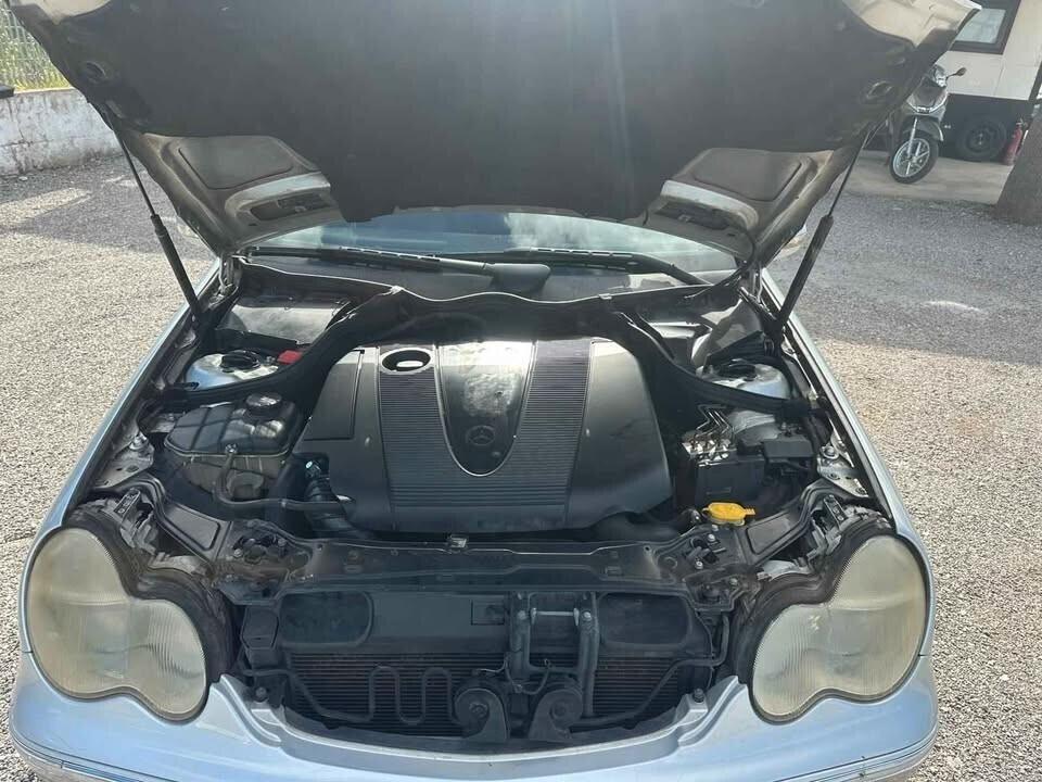 Mercedes-benz C 220 200 CDI 2004