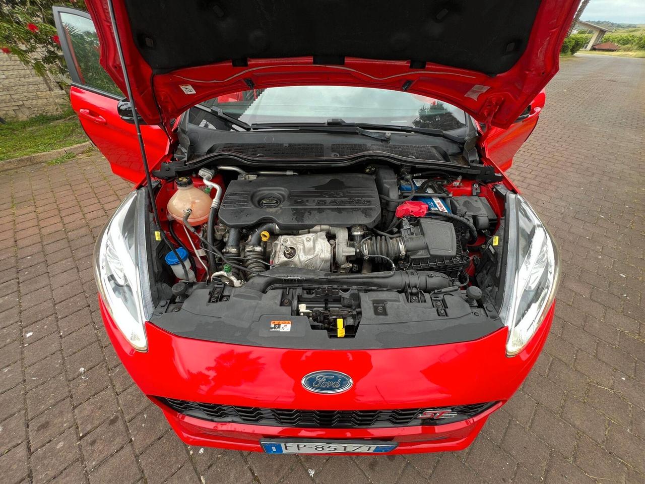 Ford Fiesta 1.5 TDCi 5 porte ST-Line