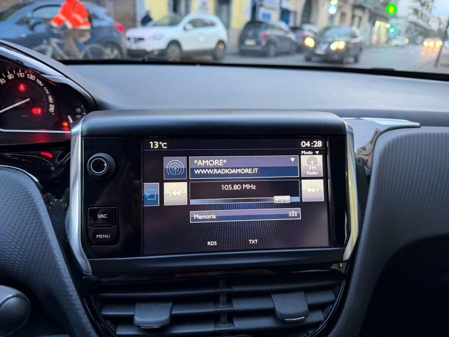 PEUGEOT 208 1.2 82 CV ALLURE CERTIFICATA NUOVA