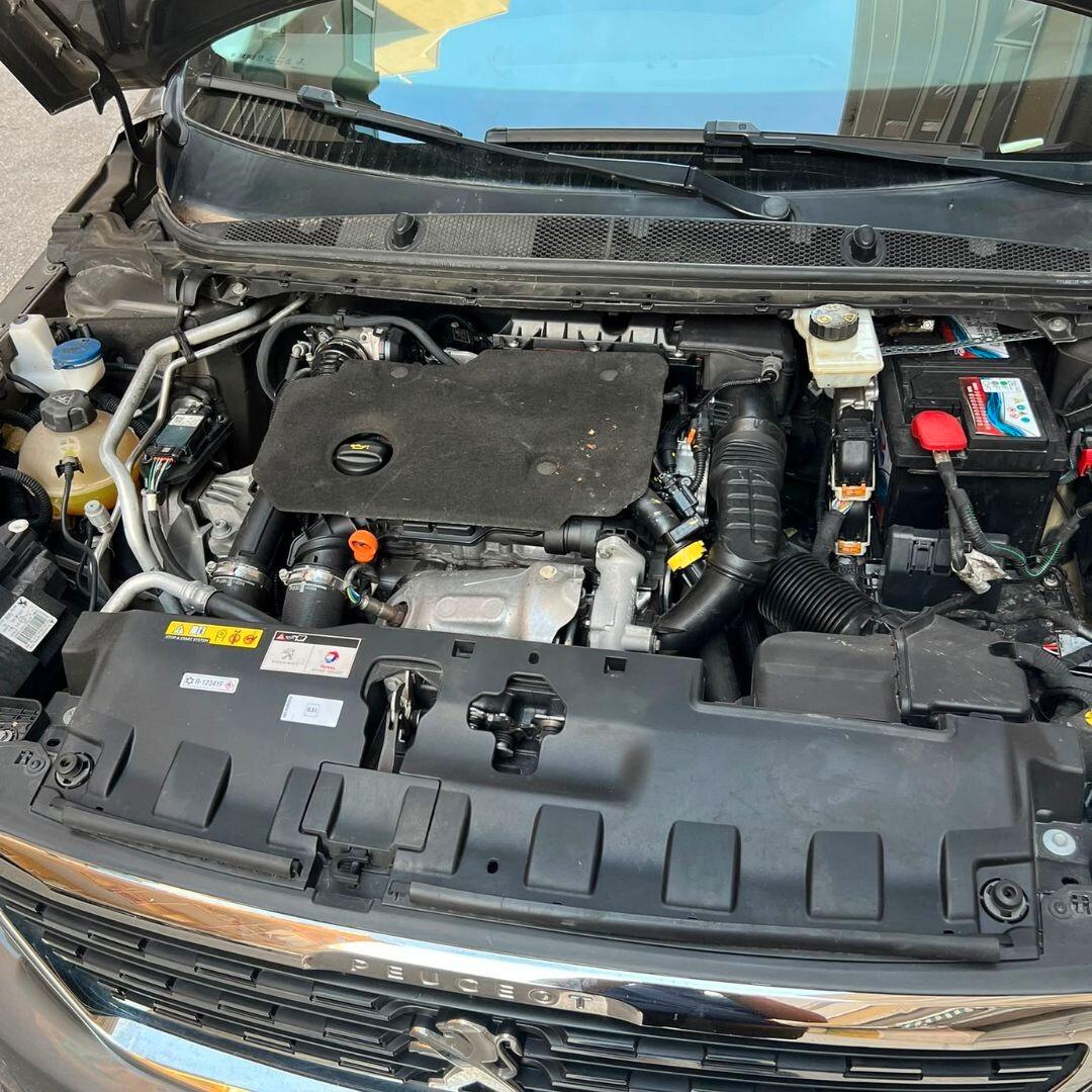 Peugeot 308 BlueHDi - 131CV