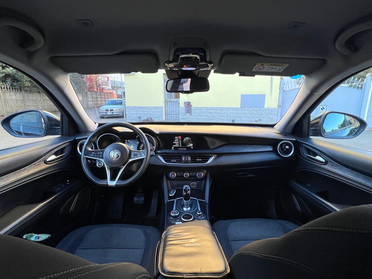 Alfa Romeo Stelvio 2.2 Business #8034