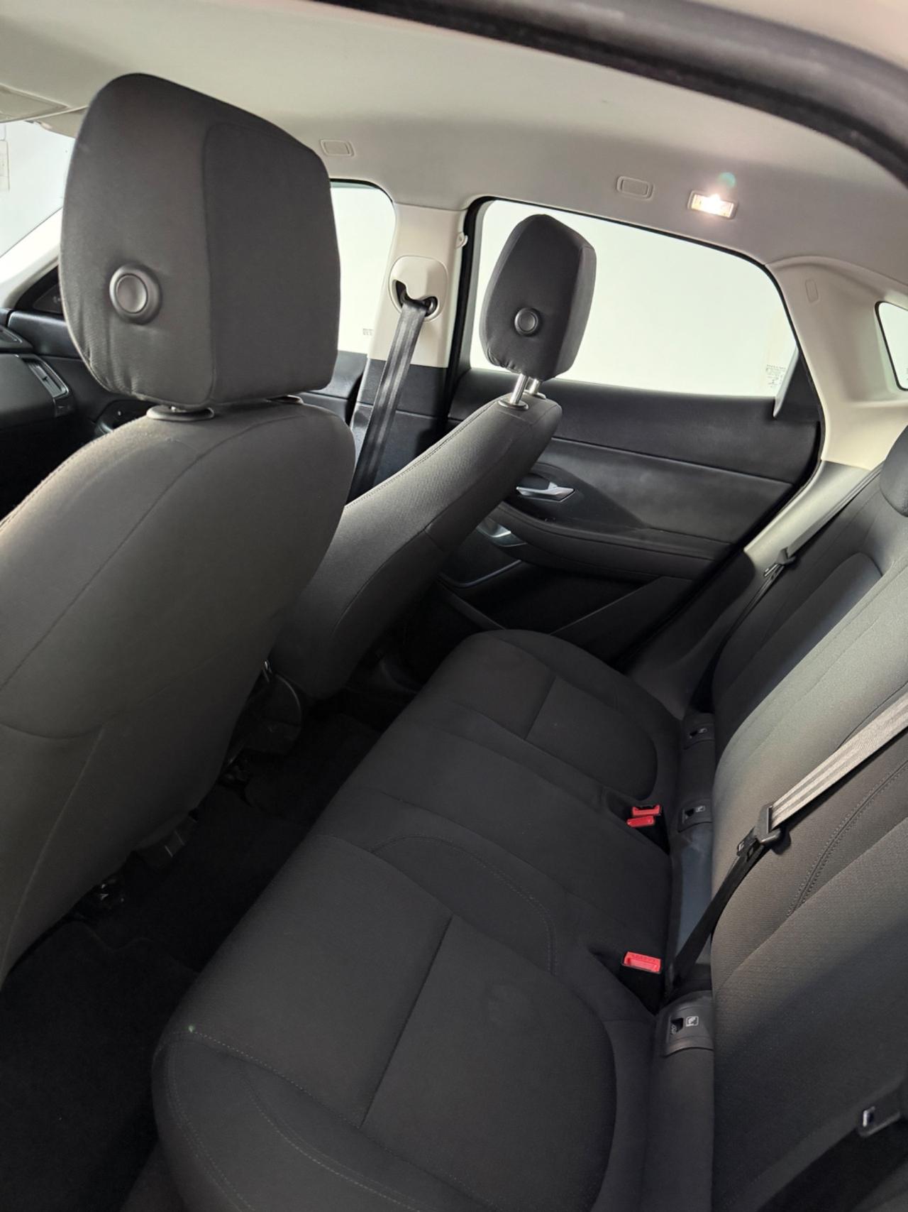 Jaguar E-Pace 2.0D 150 CV