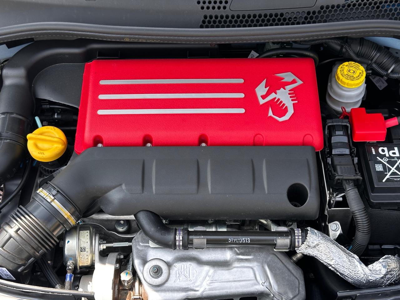 Abarth 695 1.4 Turbo T-Jet 180 CV