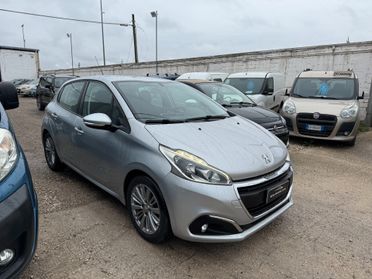 Peugeot 208 BlueHDi 75 5 porte Allure