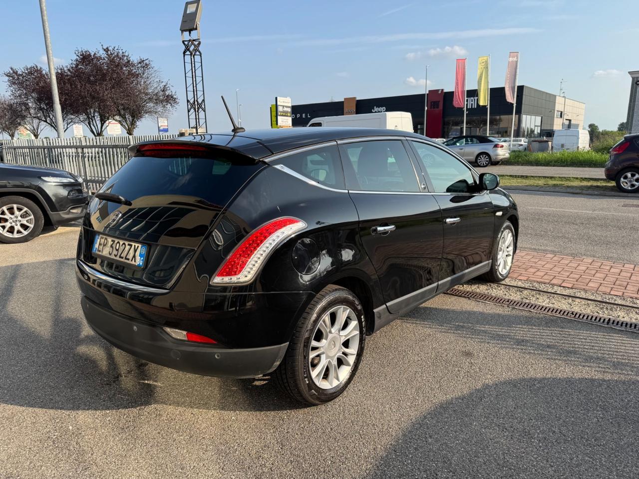 Lancia Delta 1.4 Benzina &GPL scadenza 2033