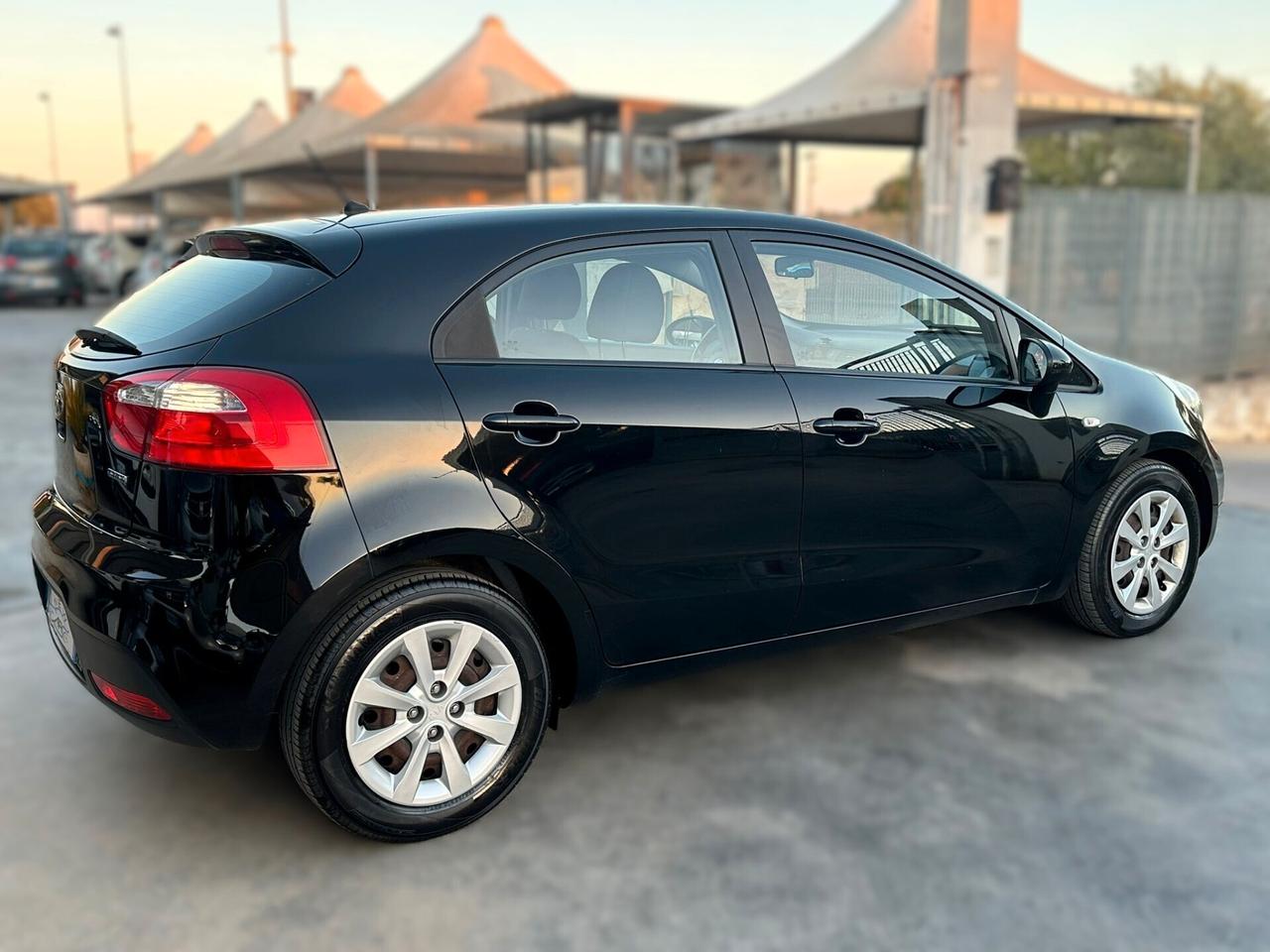 Kia Rio 1.1 CRDi 5p. Active