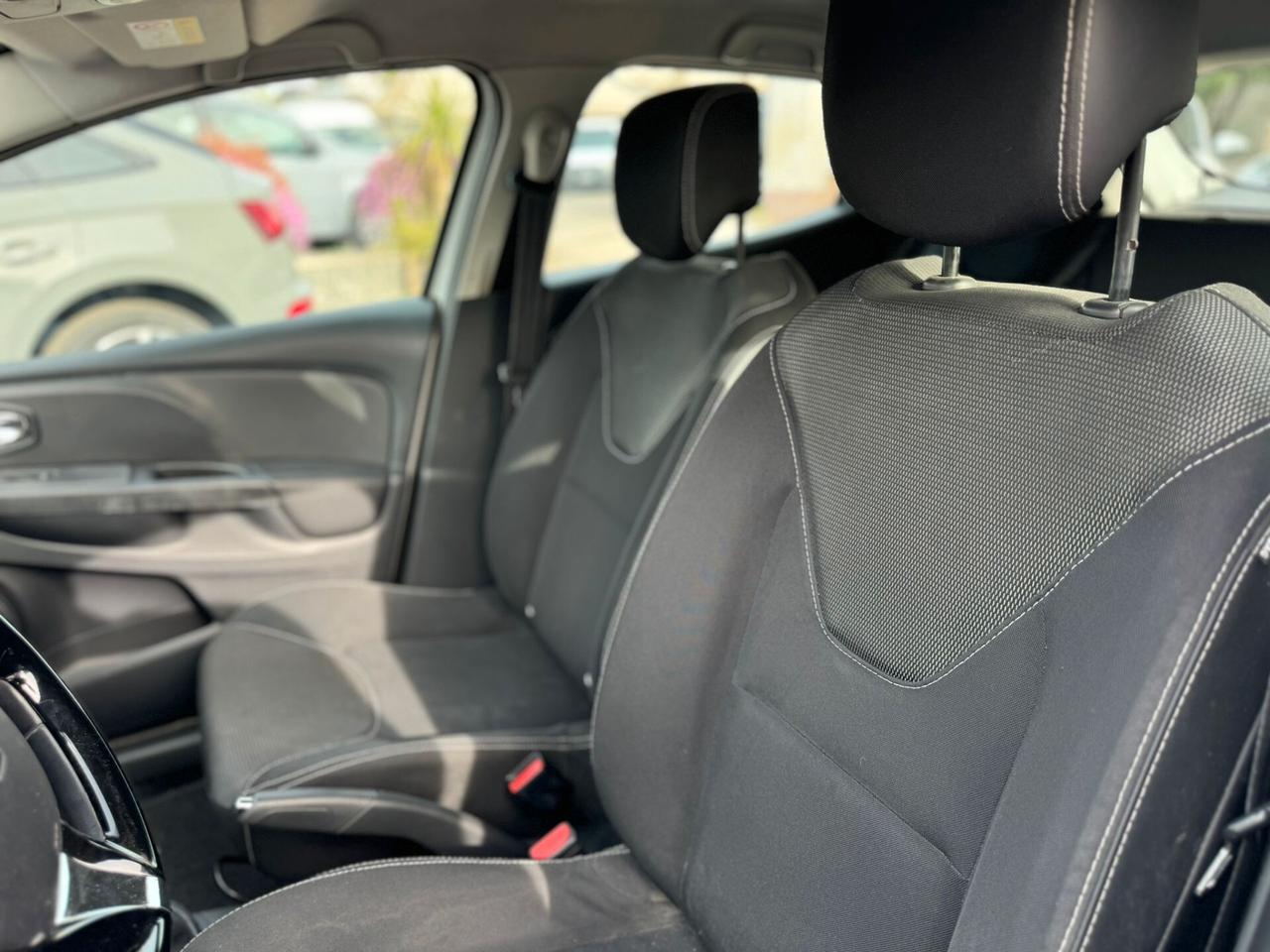 Renault Clio 1.2 75CV 5 porte Live