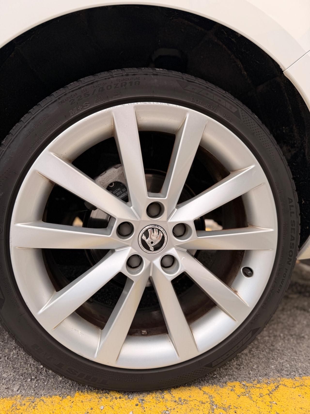 Skoda Octavia 1.6 TDI CR 105 CV DSG Elegance