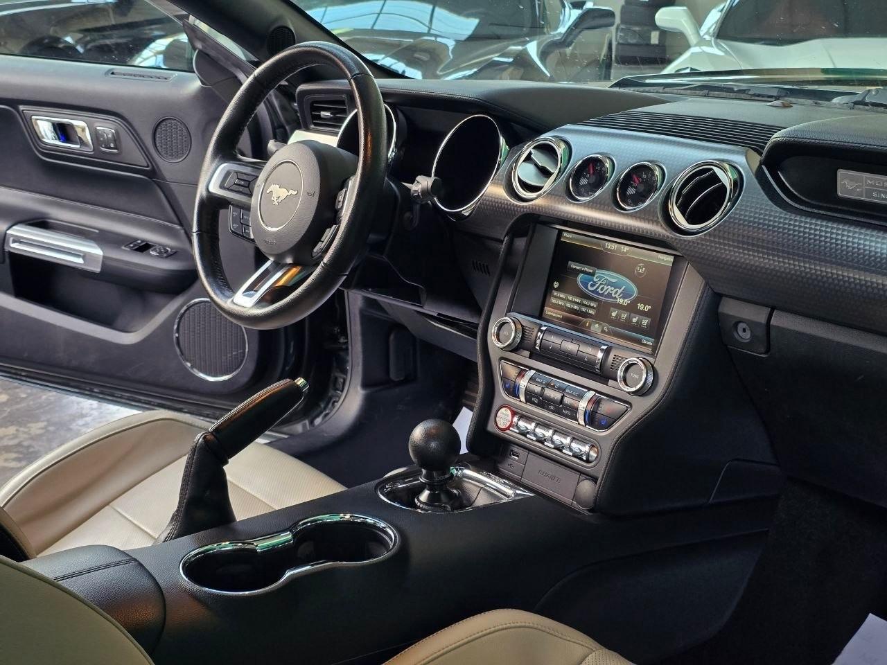 Ford Mustang 2.3 EcoBoost *MANUALE