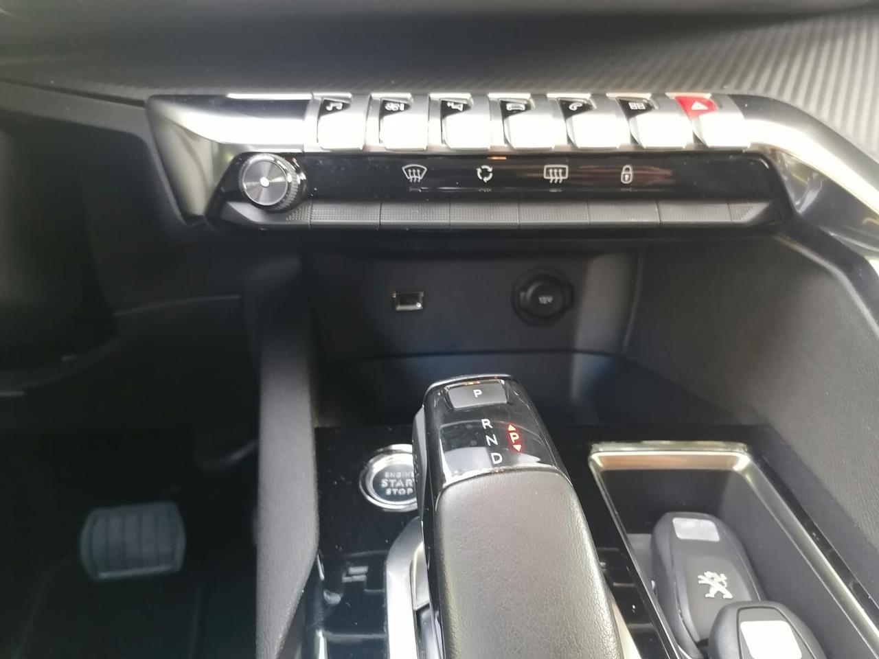 Peugeot 3008 1.5 HDI - 2021