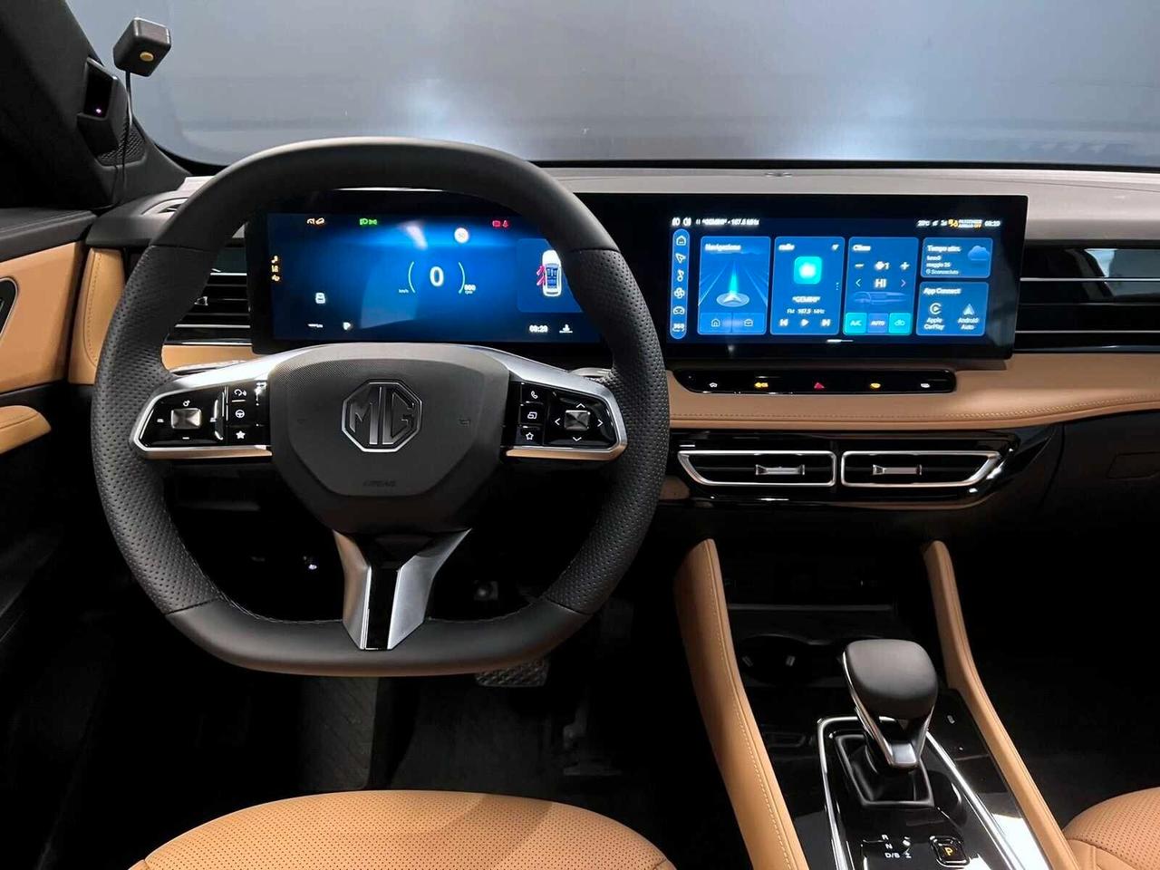 MG HS NEW MODEL 1.5 CC 170 CV AT LUXURY KM0