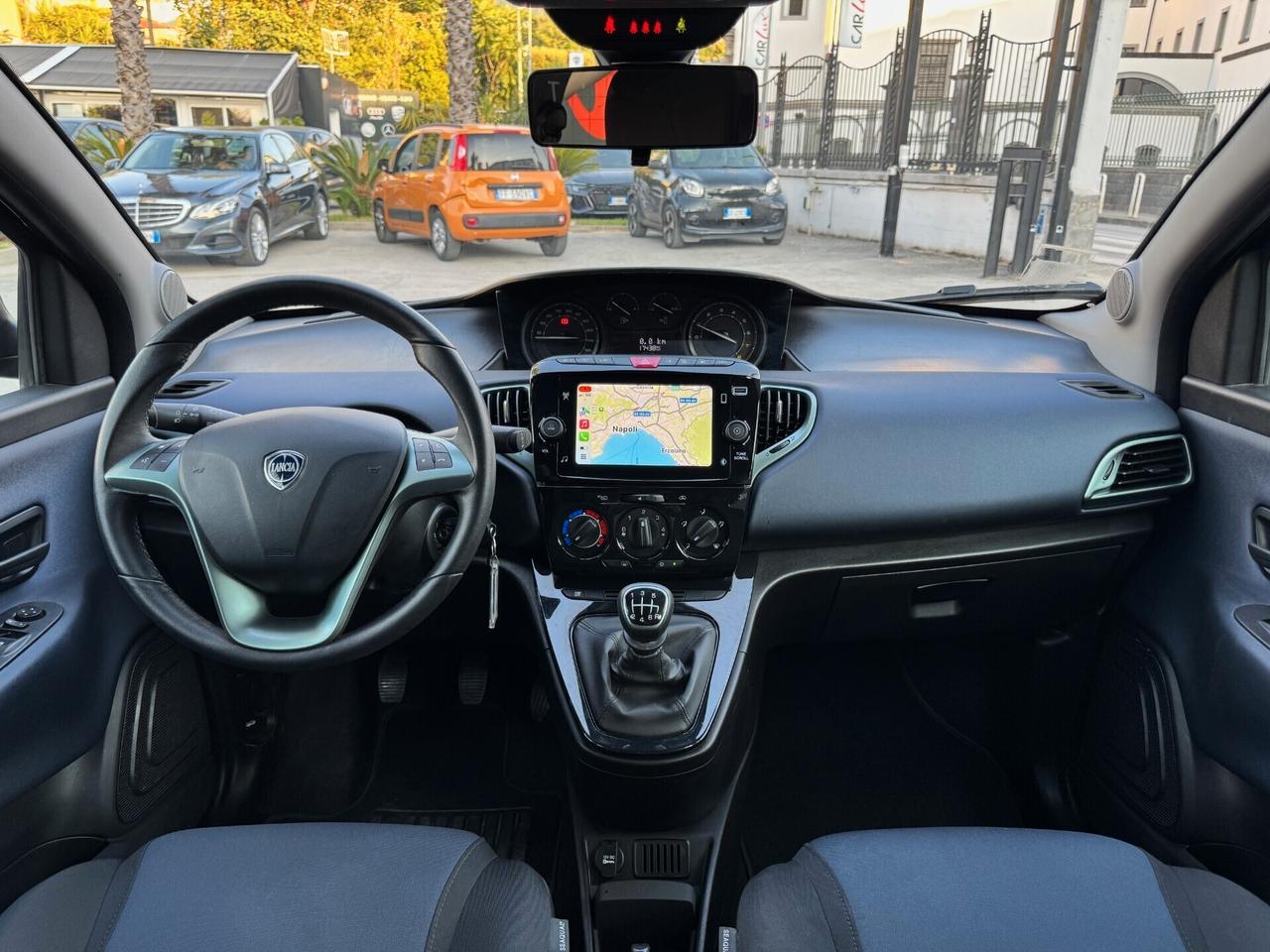 Lancia Ypsilon 1.0 Firefly Hybrid Gold Plus 70CV LED CAM