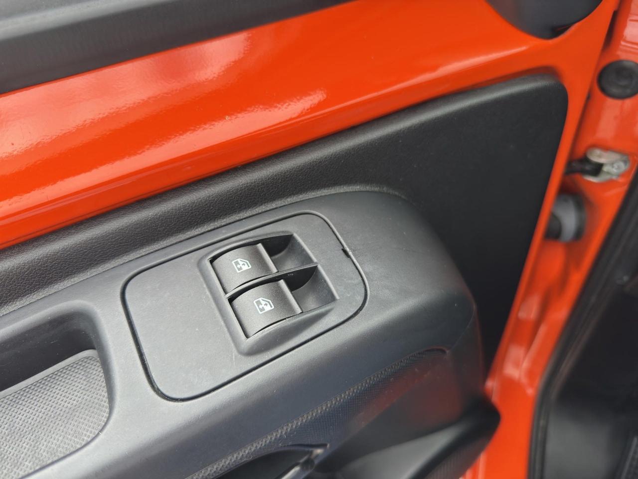 Fiat Qubo 1.4 8v Easy 77cv