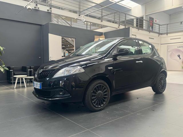 LANCIA Ypsilon 1.0 FireFly 5 porte S&S Hybrid Silver