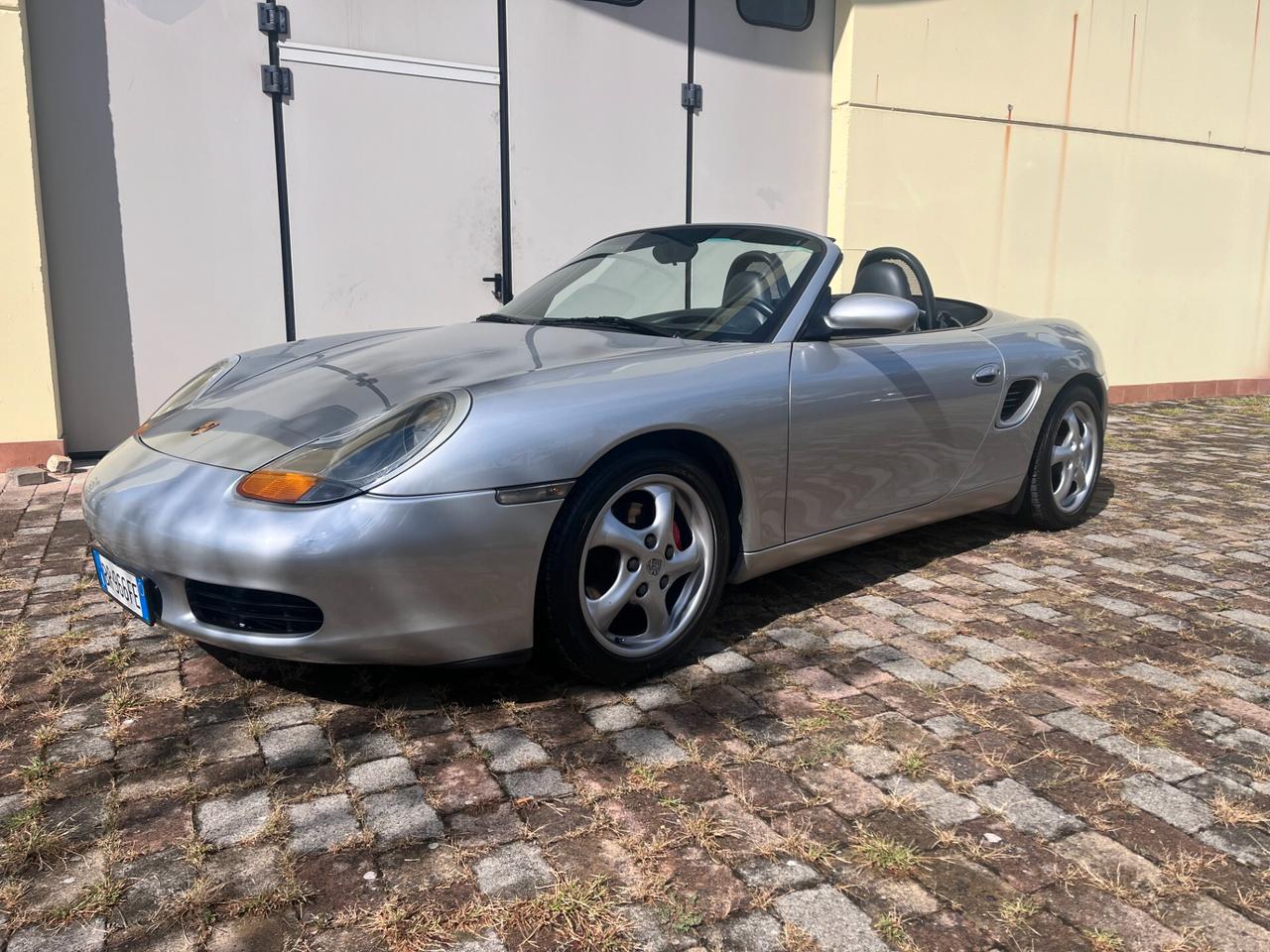 Porsche Boxster 2.5i 24V cat