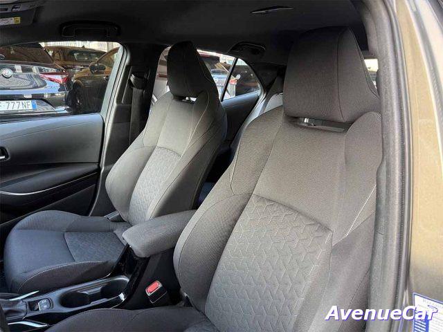 TOYOTA Corolla 1.8h Active cvt TELECAMERA CARPLAY PREZZO REALE