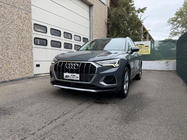 Audi Q3 40 TDI quattro S tronic Business