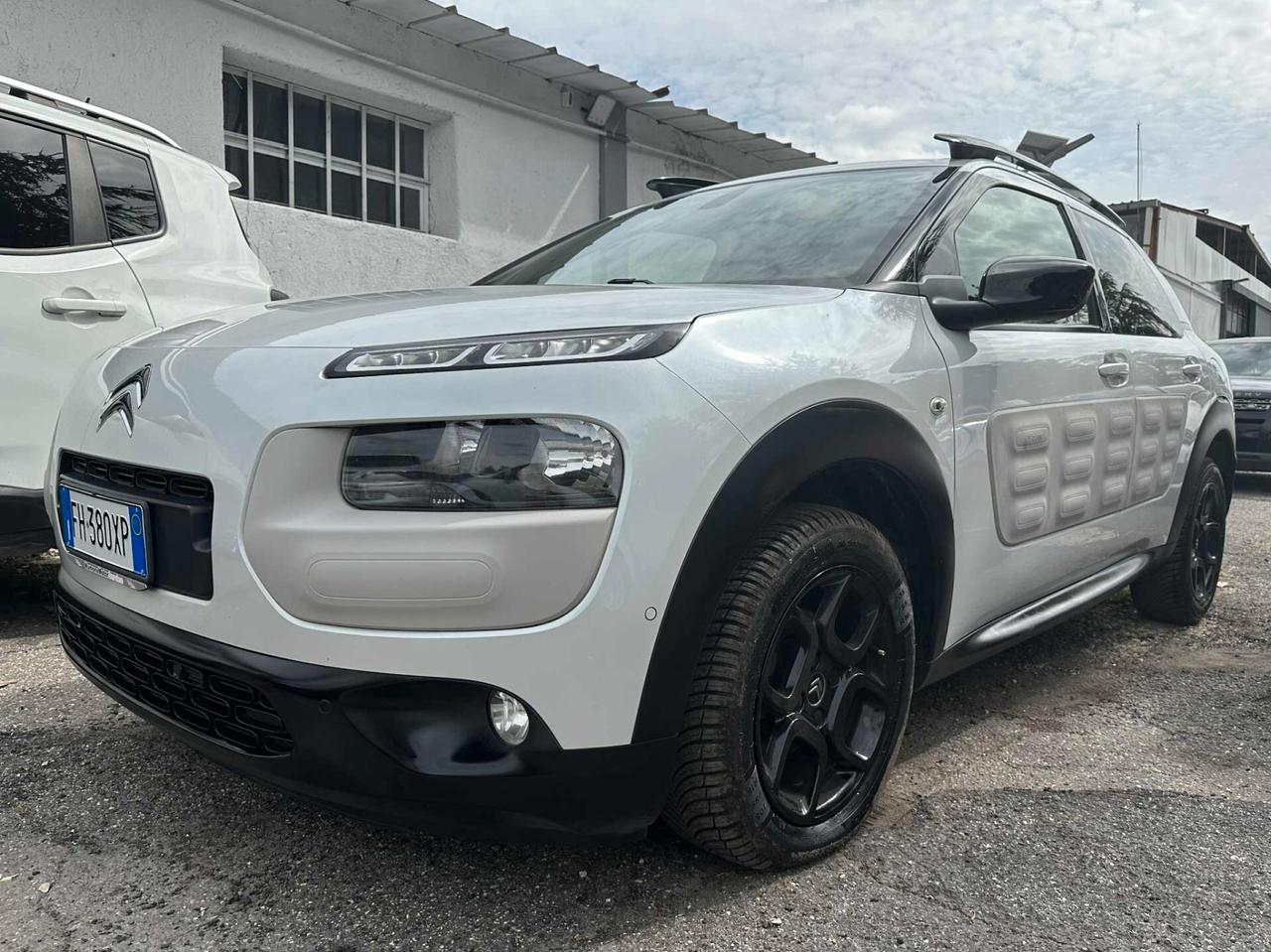 Citroen C4 Cactus BlueHDi 100 Shine