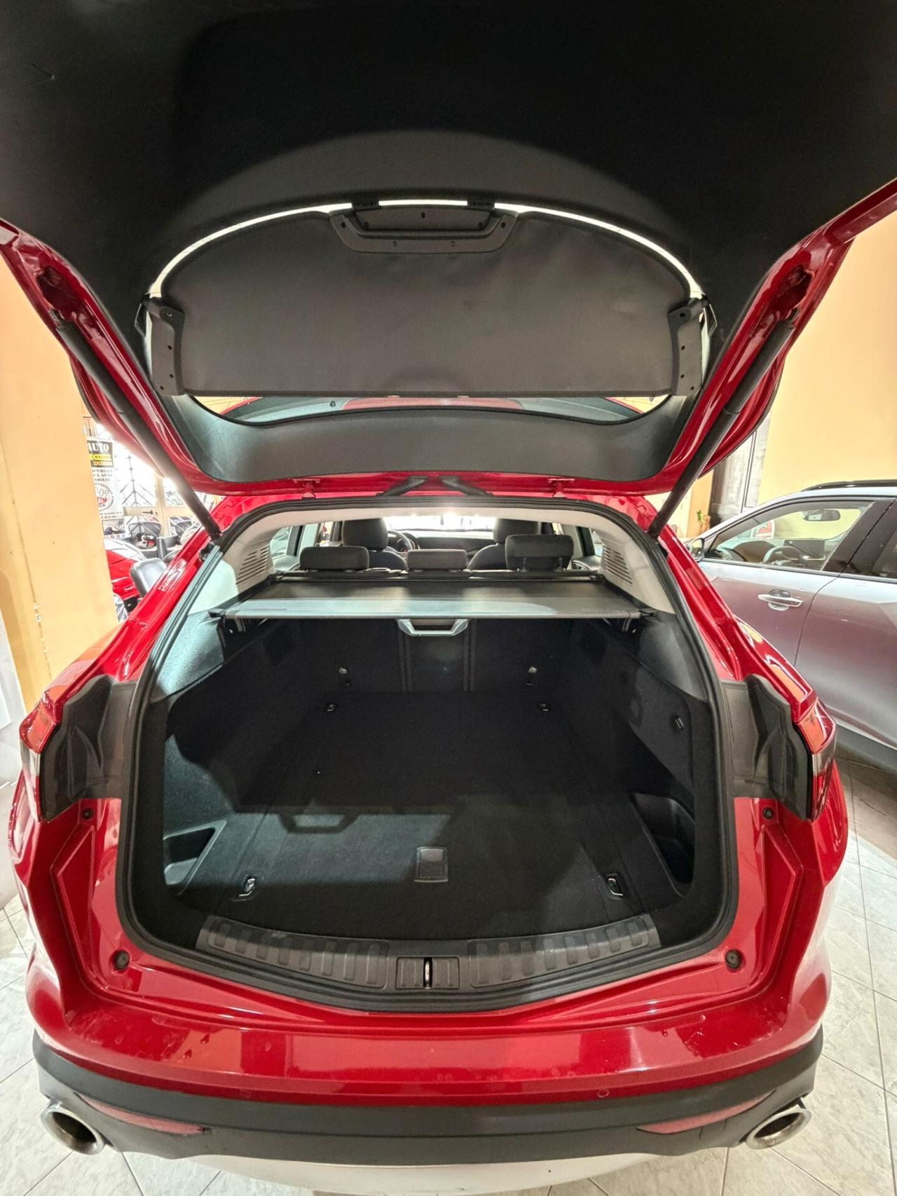 Alfa Romeo Stelvio 2.2 Turbodiesel 180 CV AT8 RWD Executive
