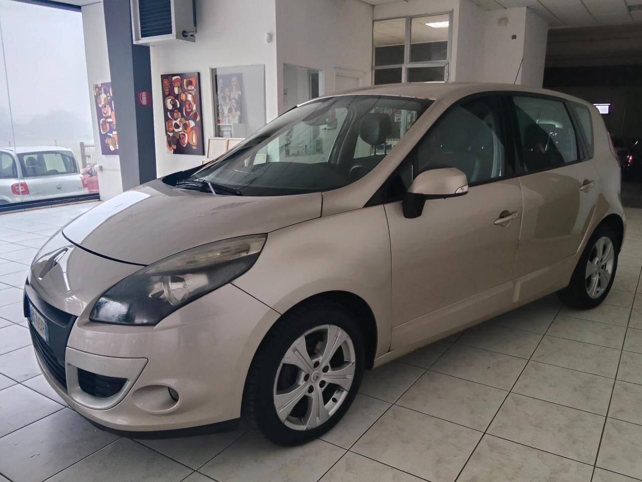 Renault Scenic Scénic XMod 1.6 dCi 130CV Start&Stop Bose