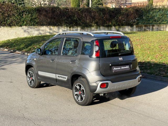 FIAT Panda CROSS 0.9 TwinAir Turbo S&S 4x4 NEOPATENTATI